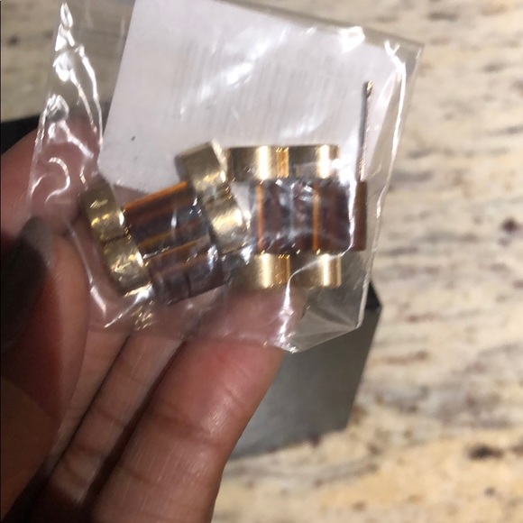 Michael Kors watch - Picture 3 of 4